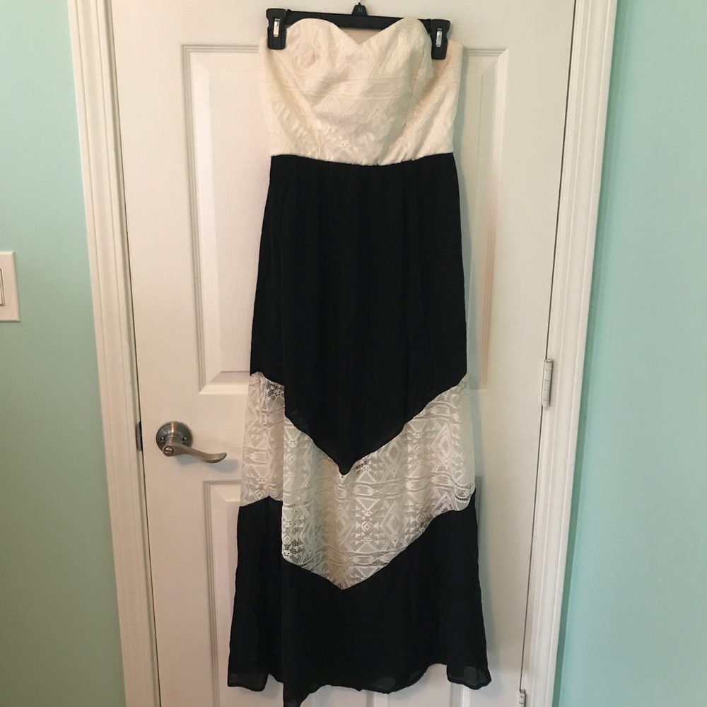 Black and white chevron lace maxi